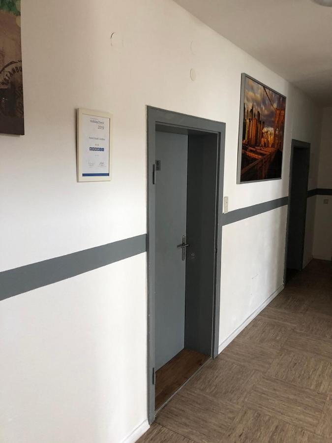 Hotel Stadt-Lindau Neu-Ulm Bagian luar foto